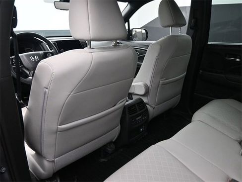 Used 2019 Honda Passport Elite image 12