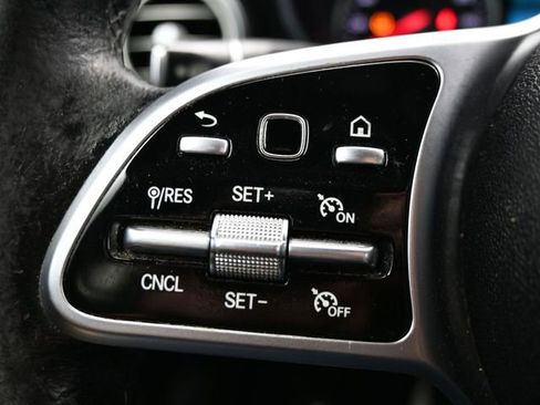 Used 2019 Mercedes-Benz C 300 4MATIC Sedan image 24