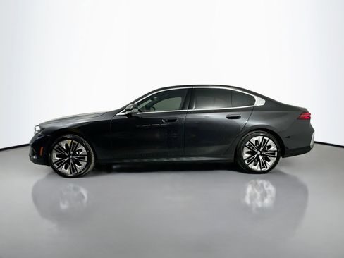 New 2026 BMW 530i xDrive w/ Premium Package image 8