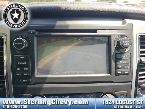 Used 2017 Nissan Titan SL w/ SL Towing Convenience Package image 13