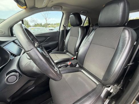 Used 2017 Buick Encore Sport Touring AWD/4WD image 11