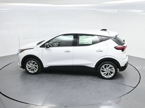 New 2027 Chevrolet Bolt LT w/ Comfort Package FWD image 64