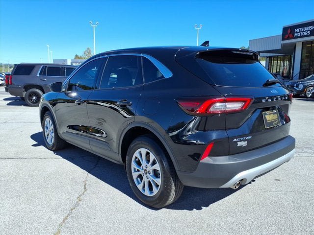 Used 2024 Ford Escape Active AWD/4WD image 7