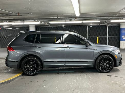 Used 2024 Volkswagen Tiguan SE R-Line image 39