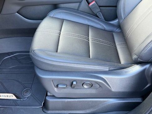 New 2025 Chevrolet Tahoe High Country image 35