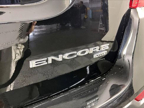 Certified 2022 Buick Encore Preferred AWD/4WD image 27