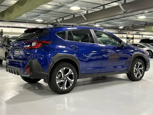 Used 2026 Subaru Crosstrek 2.5i Premium AWD/4WD image 2