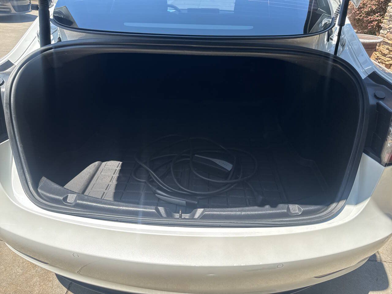 Used 2022 Tesla Model 3 Standard Range RWD image 22