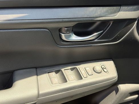 Used 2024 Honda CR-V LX image 6