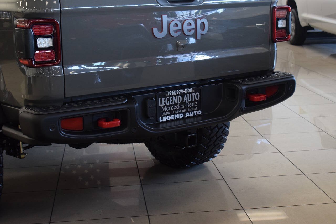 Used 2021 Jeep Gladiator Rubicon AWD/4WD image 16