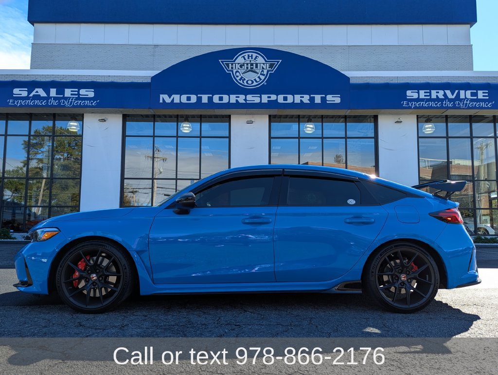 Used 2023 Honda Civic Type R image 1