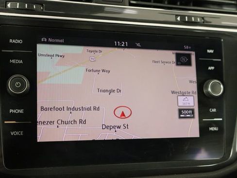 Used 2019 Volkswagen Tiguan SEL Premium image 36