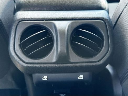 Used 2023 Jeep Wrangler Unlimited Rubicon 4xe AWD/4WD image 29
