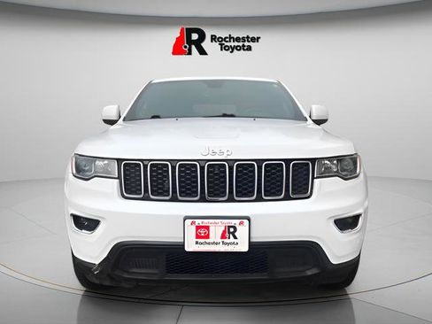 Used 2022 Jeep Grand Cherokee Laredo X AWD/4WD image 8