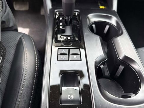 New 2026 Subaru Outback Limited AWD/4WD image 35