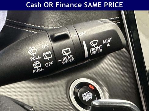 Certified 2025 Jeep Grand Cherokee Laredo X w/ Luxury Tech Group I AWD/4WD image 33