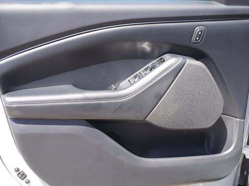 Used 2023 Ford Mustang Mach-E Select RWD image 18