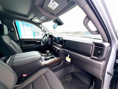 New 2026 Chevrolet Silverado 1500 LT Trail Boss w/ Convenience Package II image 7