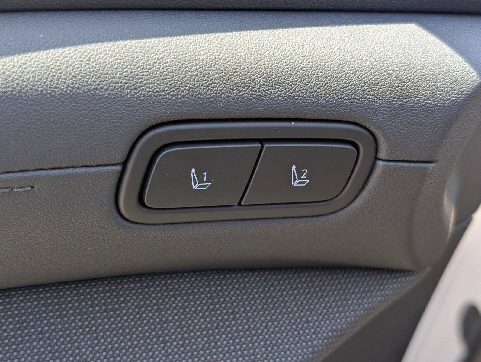 New 2026 Hyundai Tucson Limited AWD/4WD image 18