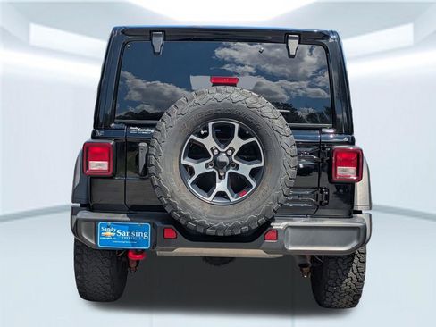 Used 2022 Jeep Wrangler Unlimited Rubicon AWD/4WD image 5