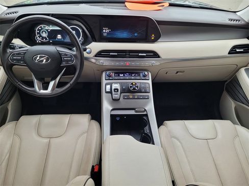 Used 2020 Hyundai Palisade Limited w/ Winter Weather Package image 11