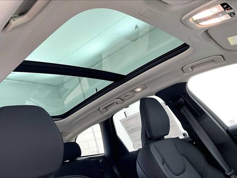 New 2026 Volvo XC60 B5 Core AWD/4WD image 28