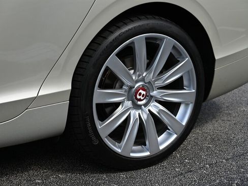 Used 2016 Bentley Flying Spur V8 AWD/4WD image 10