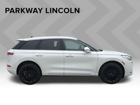 Used 2021 Lincoln Corsair Reserve w/ Equipment Group 201A AWD/4WD image 6