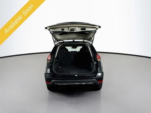 Used 2019 Nissan Rogue SV AWD/4WD image 25