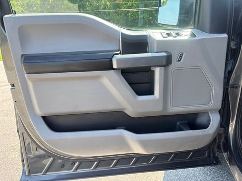 Used 2018 Ford F150 XLT RWD image 10
