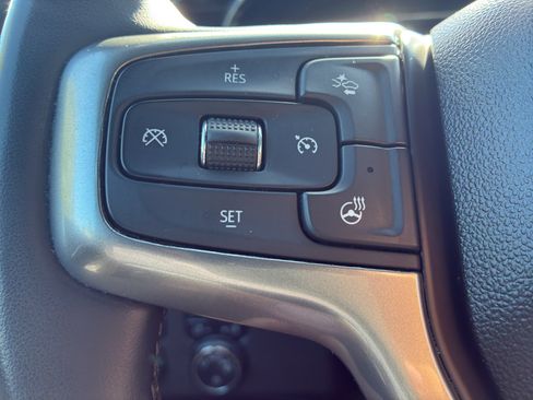 Used 2023 Chevrolet Silverado 1500 LT AWD/4WD image 30