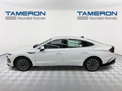 New 2025 Hyundai Sonata SEL image 2