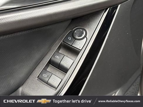 Used 2025 Chevrolet Equinox LT FWD image 28