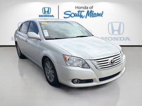 Used 2008 Toyota Avalon Limited image 1