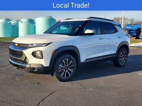 Certified 2023 Chevrolet TrailBlazer ACTIV w/ Convenience Package image 2