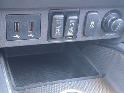 Used 2019 Mitsubishi Outlander Sport AWD image 24