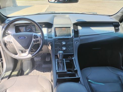 Used 2014 Ford Taurus SEL w/ Equipment Group 201A FWD image 6