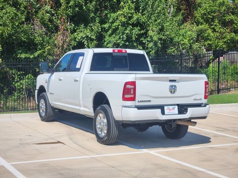 Used 2024 RAM 2500 Laramie w/ Safety Group AWD/4WD image 8