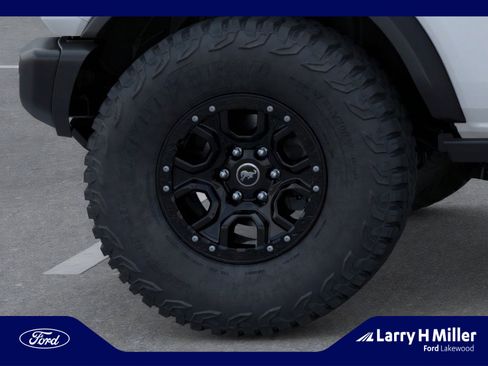 New 2025 Ford Bronco Badlands AWD/4WD image 19