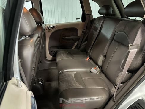 Used 2001 Chrysler PT Cruiser image 34