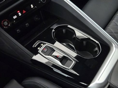 New 2025 Audi SQ5 Premium Plus image 24