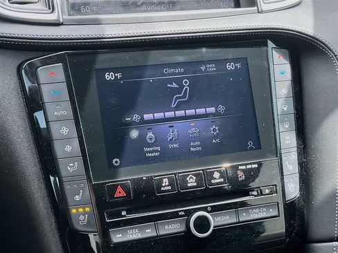 Used 2021 INFINITI QX50 Sensory FWD image 16