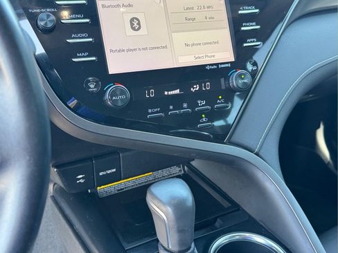 Used 2019 Toyota Camry XSE FWD image 24