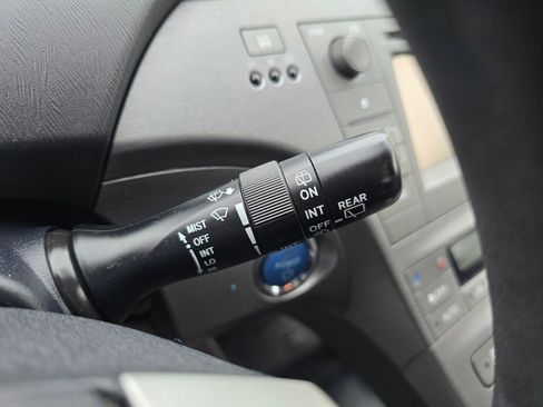 Used 2014 Toyota Prius Four image 29