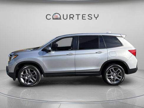 Certified 2023 Honda Passport EX-L image 4