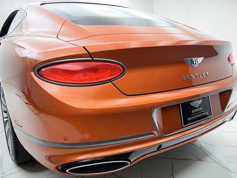 Used 2024 Bentley Continental GT Mulliner AWD/4WD image 7
