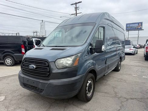 Used 2019 Ford Transit 250 148 High Roof Extended RWD image 3