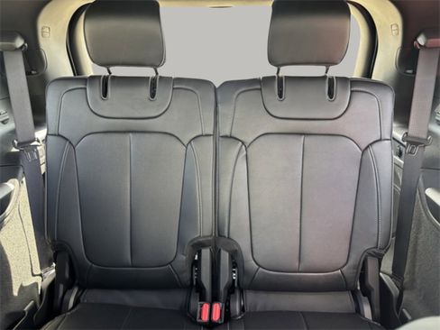 New 2025 Jeep Grand Cherokee L Overland w/ Trailer Tow Package image 24