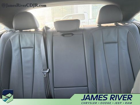 Used 2025 Audi A5 2.0T Premium Plus image 10