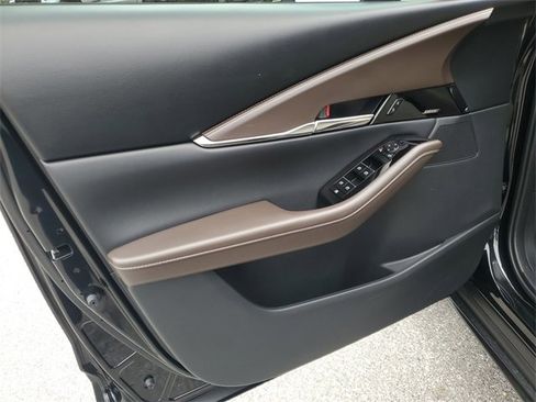 Certified 2025 MAZDA CX-30 2.5 Turbo w/ Premium Package image 20